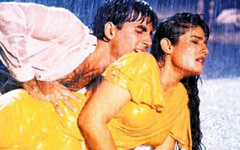 akshay kumar reuniting with ex girlfriend raveena tandon on the great laughter challenge