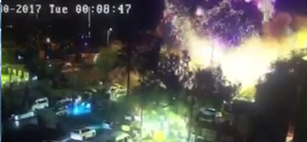 Car bomb blast in Baghdad, kills 13, Islamic State claims responsibility