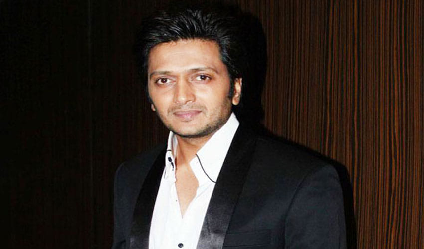 'Bank Chor' Actor Riteish Deshmukh Says, 'We Should All Help Geeta Kapoor'