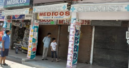 9 lakh chemists across India on strike today