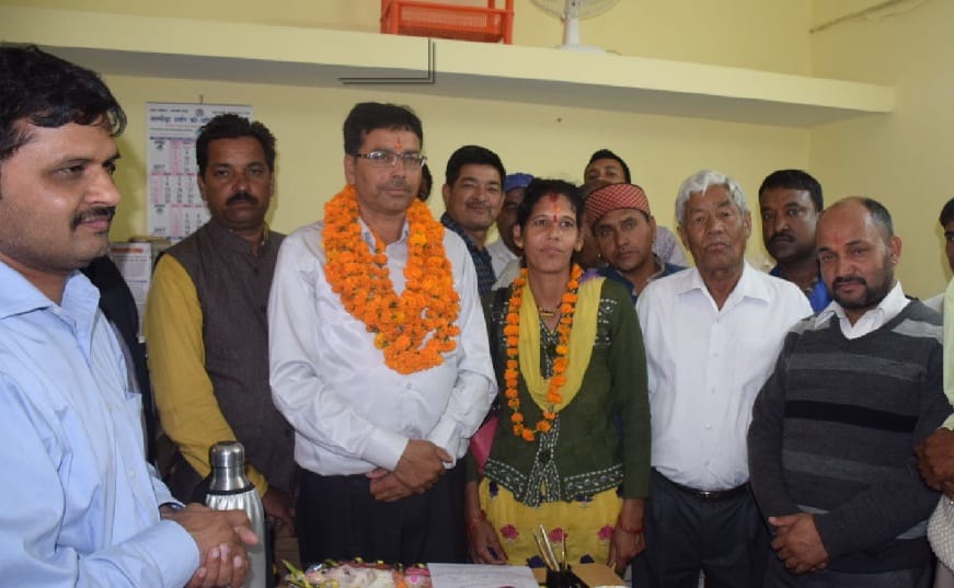 lmora milking BJP, Kunwar became president