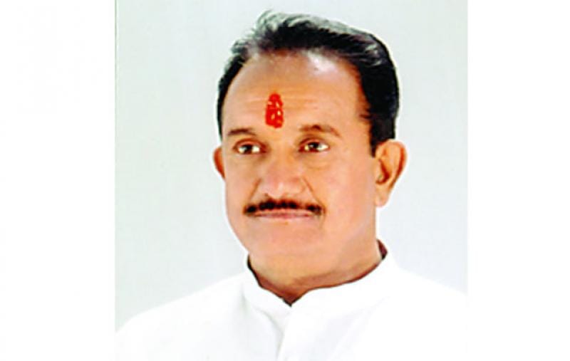 supreme court ordered jda accused rajendra solanki to live outside state