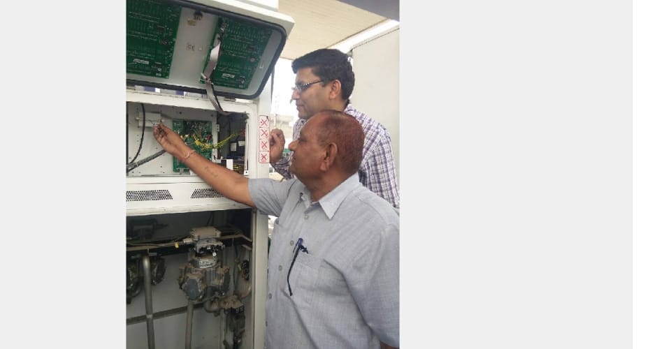 Petrol Pump checking in jind, big fraud