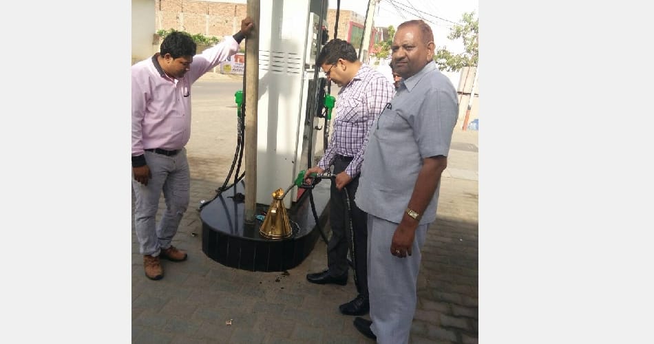 Petrol Pump checking in jind, big fraud