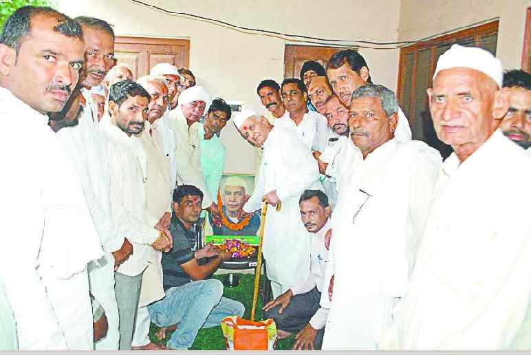 Emotional remembrance of the Messiah of the farmers