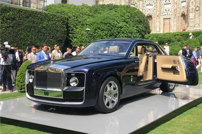 world's most expensive car Unveiled in Italy  