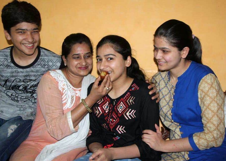 icse toppers stroy of varanasi