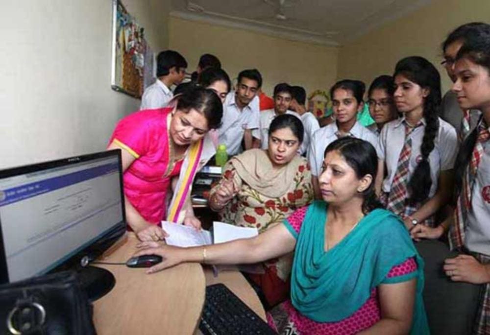 Cbse 10th class will come on Saturday