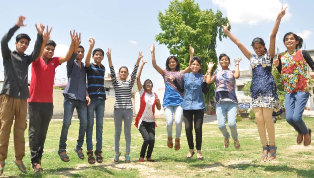 uttarakhand board result 2017 boys and girls both did good job