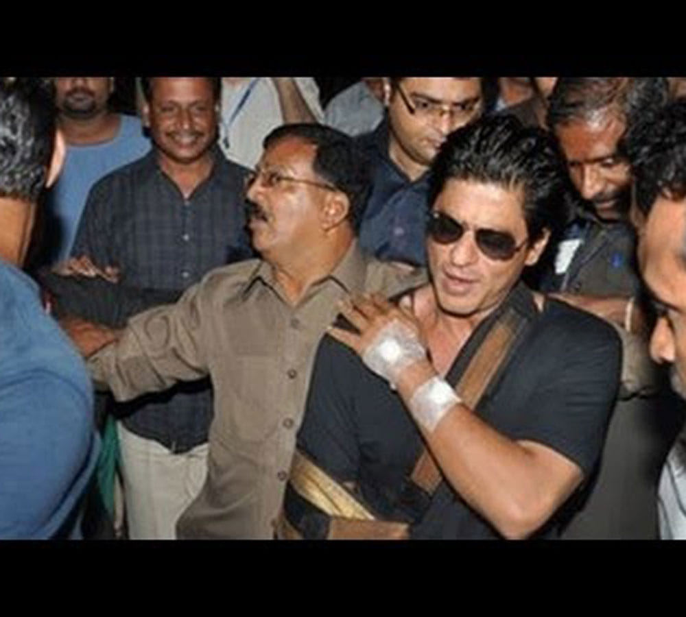 ShahRukh Khan escapes a dangerous accident on the sets of Aanand L Rai film