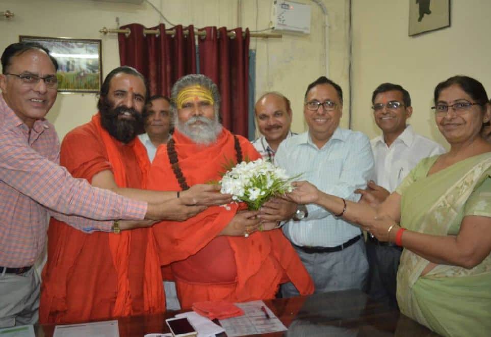 Akhara Parishad statement for congress party 