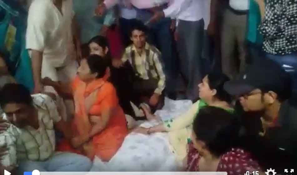 young woman shot dead in noida, all untold facts about case, dead woman and her friend