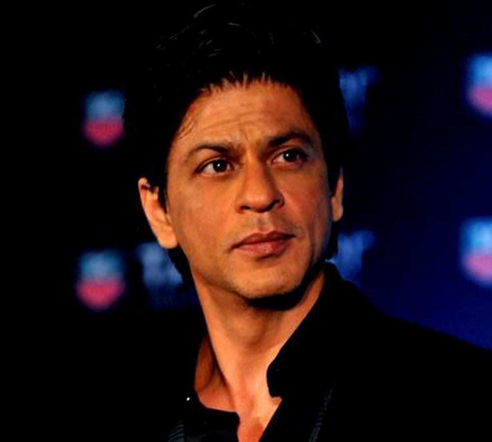 shahrukh khan killed in a plane crash a french website claimed hoax goes viral