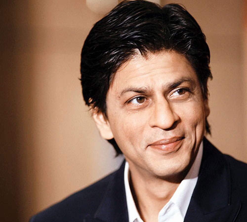 shahrukh khan killed in a plane crash a french website claimed hoax goes viral