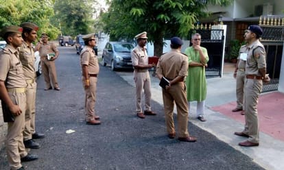 dacoity in lucknow gomti nagar area