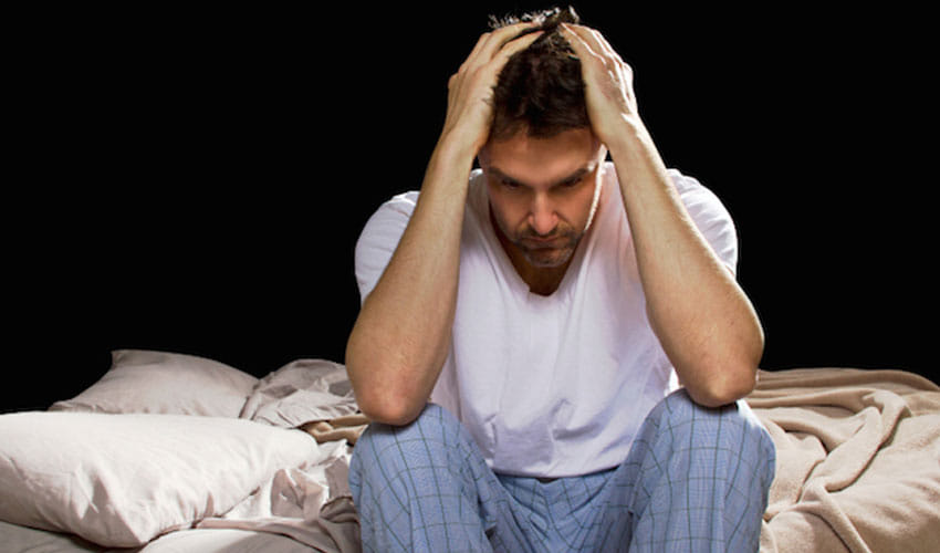 Keeping garlic under your pillow will solve your insomnia problem