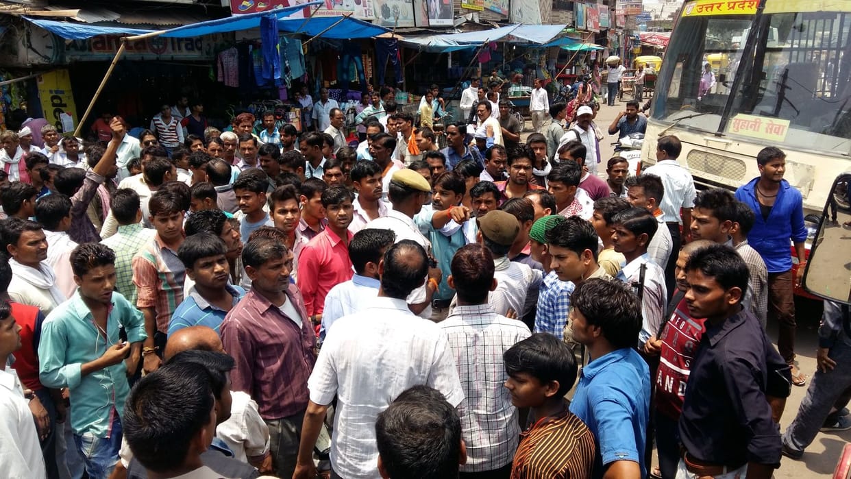 Jammed roadways bus stand
