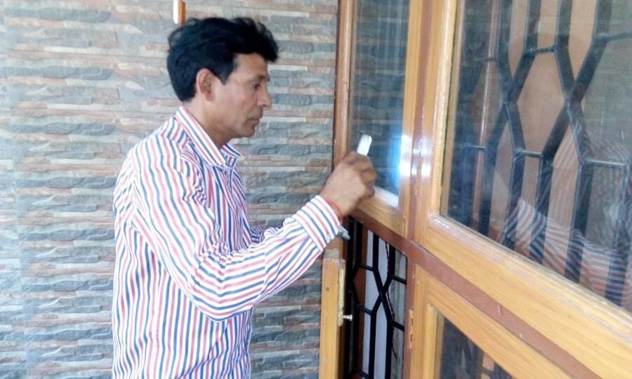 dacoits tried to console woman during loot in lucknow