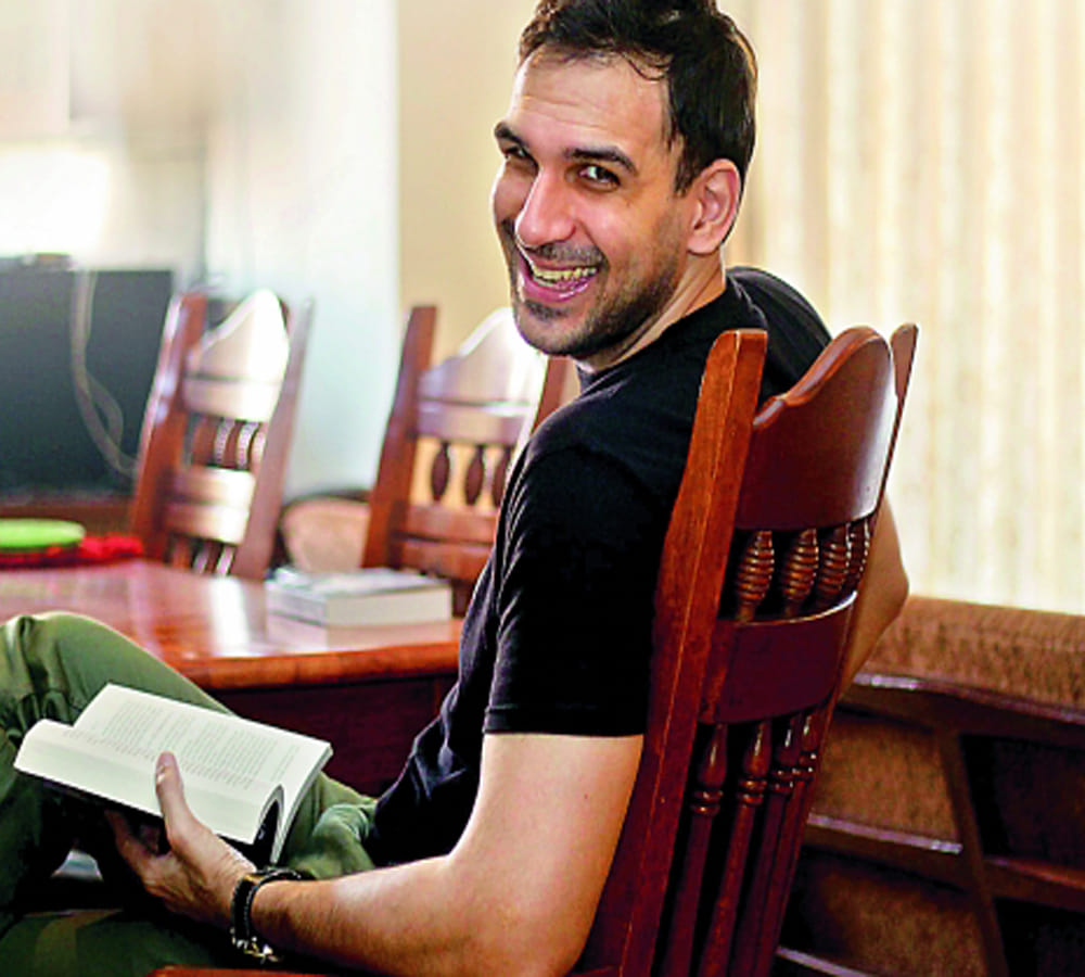 Olivier Sanjay Lafont, Kareena Kapoor's fiance from '3 Idiots' is a popular author, cartoonist