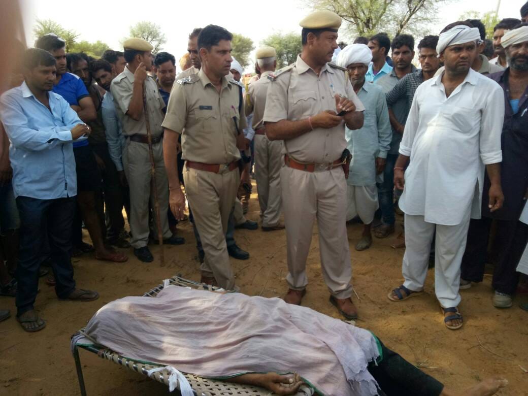  In the grief of the son's murder, father jumped into the well and sucide in jaipur district