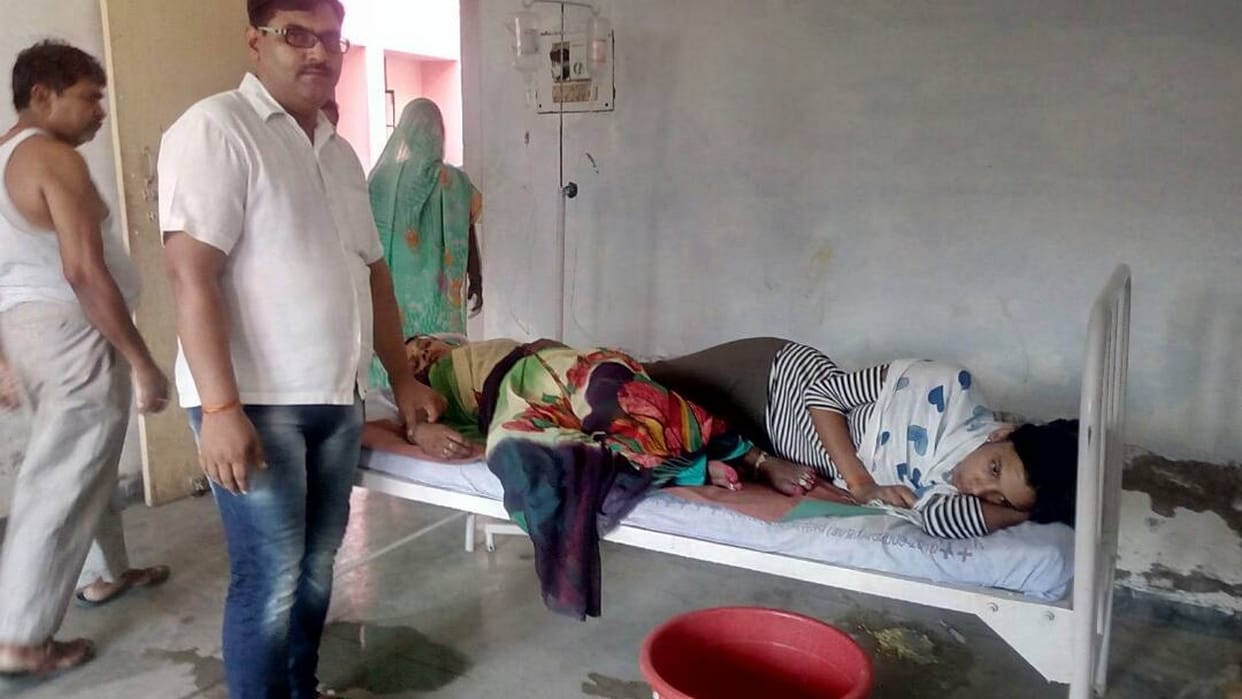 Jaunpur 90 Barati ill with food poisoning 