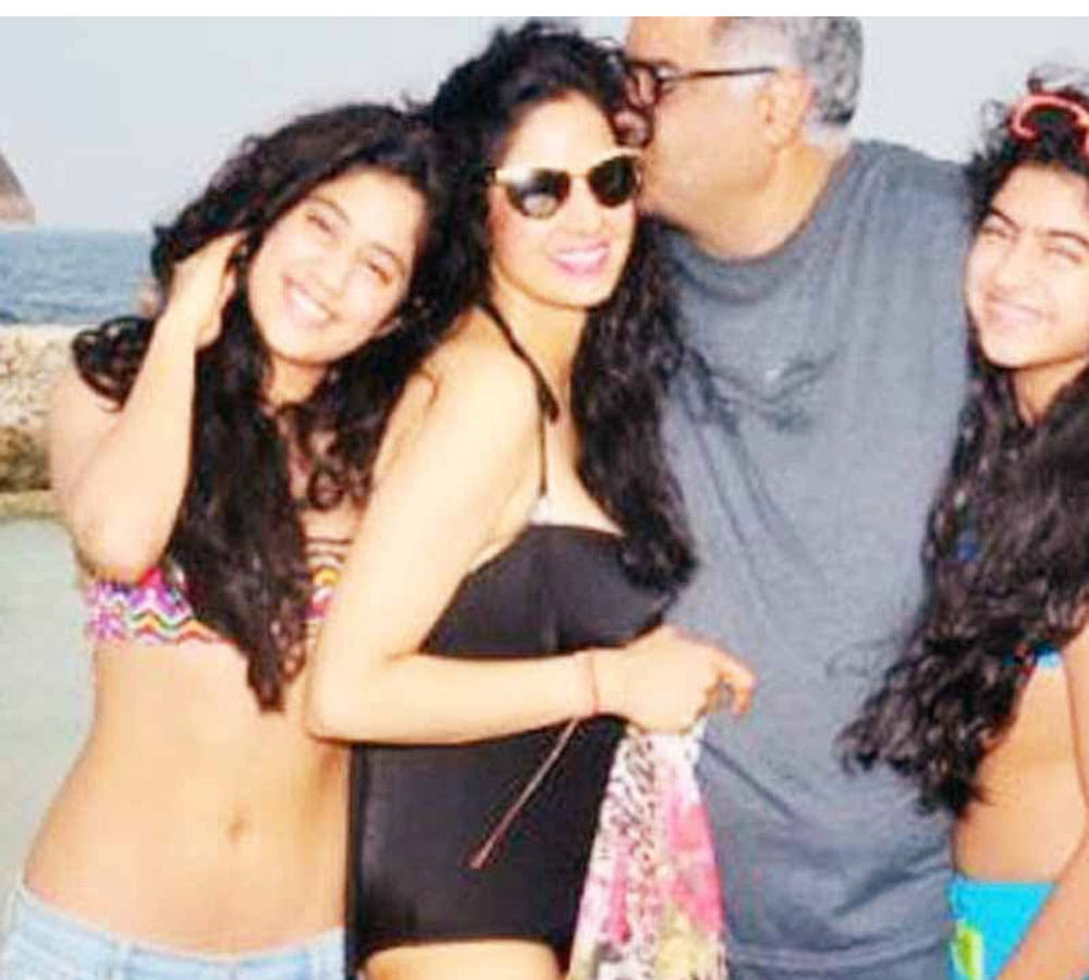 female star kid bikini photo viral on social media