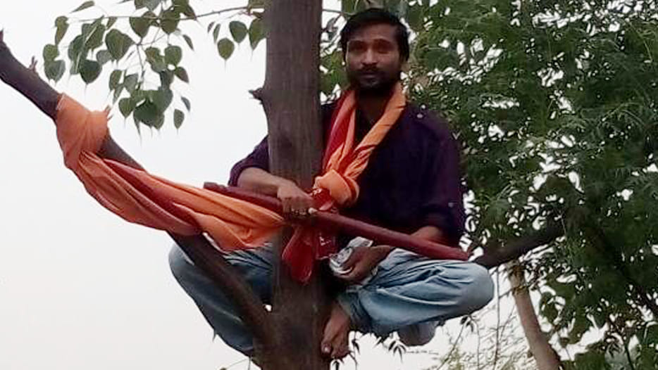 attempt to suicide for temple construction