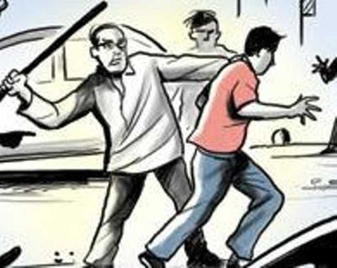 driver beaten by people in haridwar 