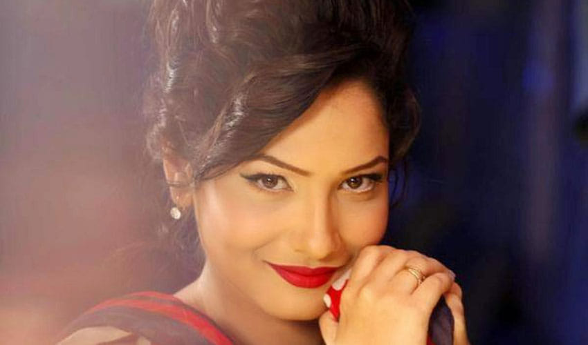 tv actress ankita lokhande is all set to make her debut in bollywood with sanjay dutt malang