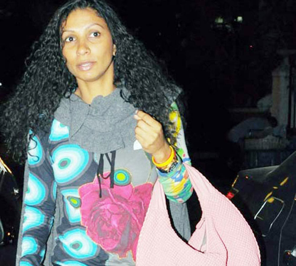 salman khan ex manager reshma shetty will now work with akshay kumar