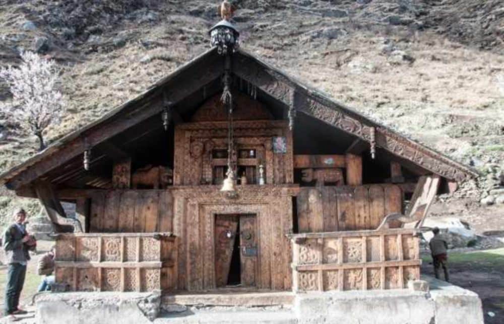 worship of mahabharat villains in uttarakhand 