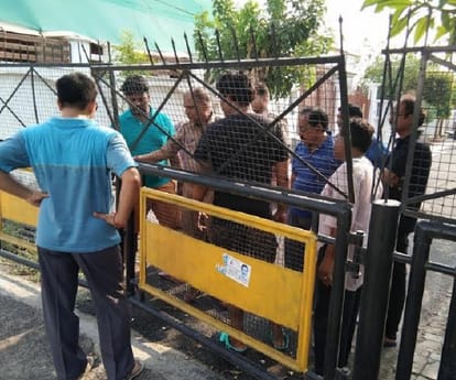  big loot in bank manager home in Lucknow.