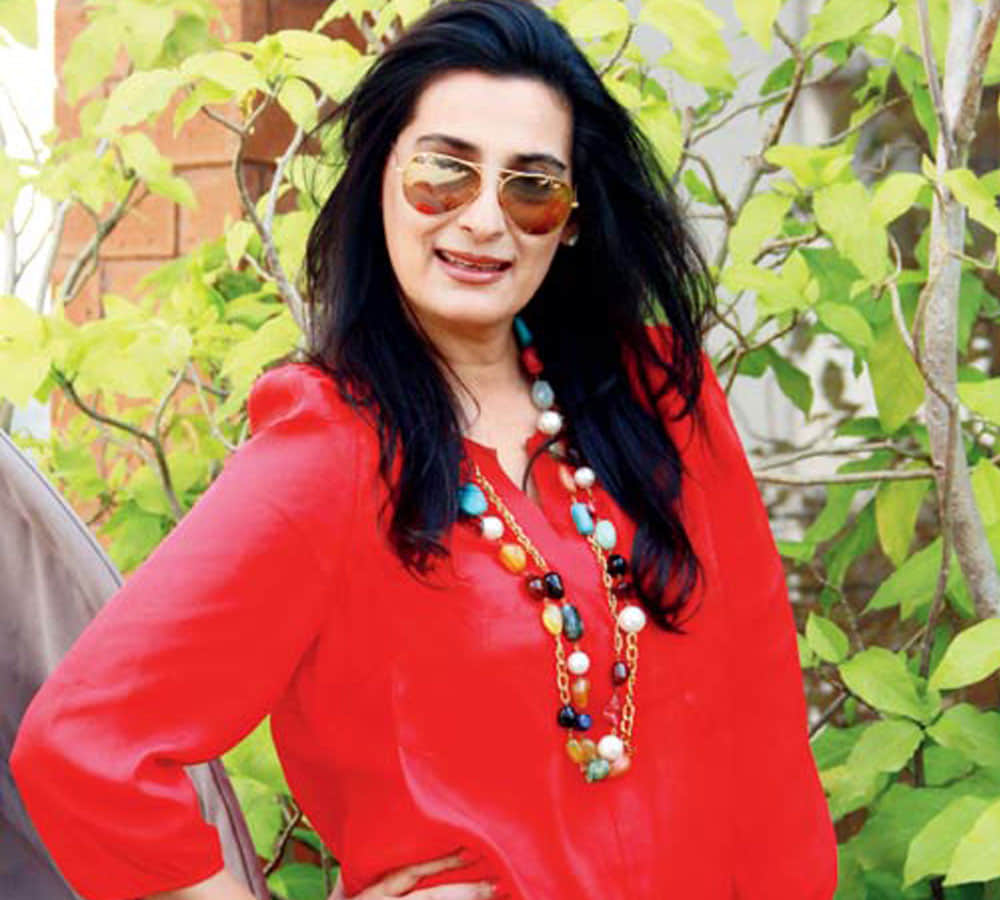 Suniel Shetty wife Mana Shetty her business and property, Suniel Shetty unknown facts
