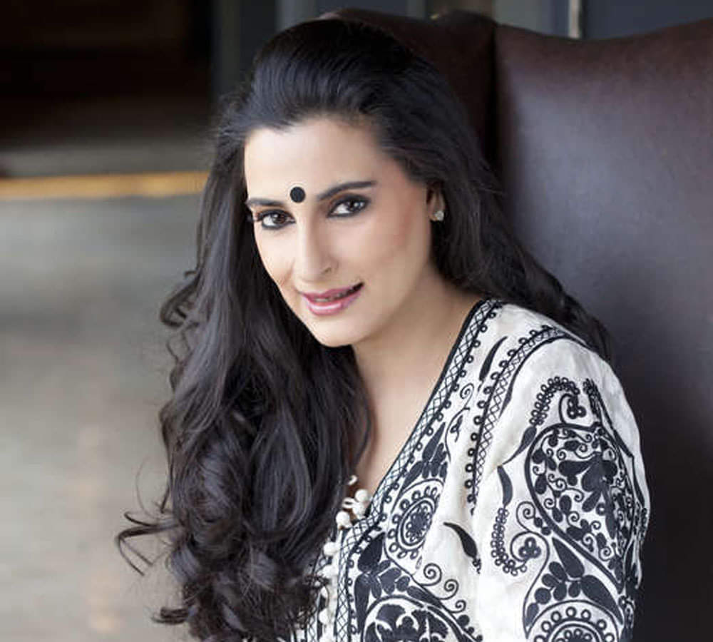 Mana Shetty Birthday special wife of Suniel Shetty unknown facts The Lady Ambani In Bollywood