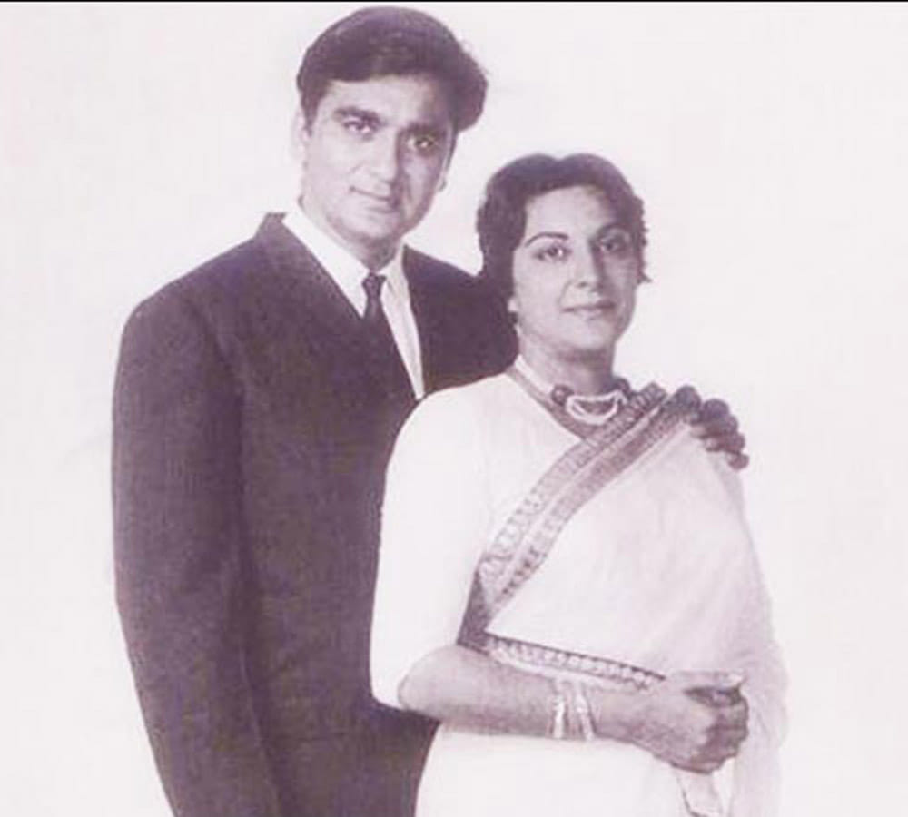 When Nargis Dutt contemplated suicide due to Sunil Dutt