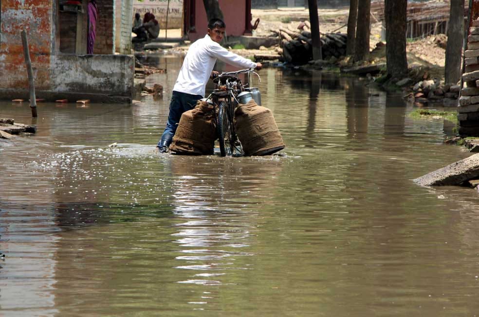 sewer water over flow in this rode of varanasi