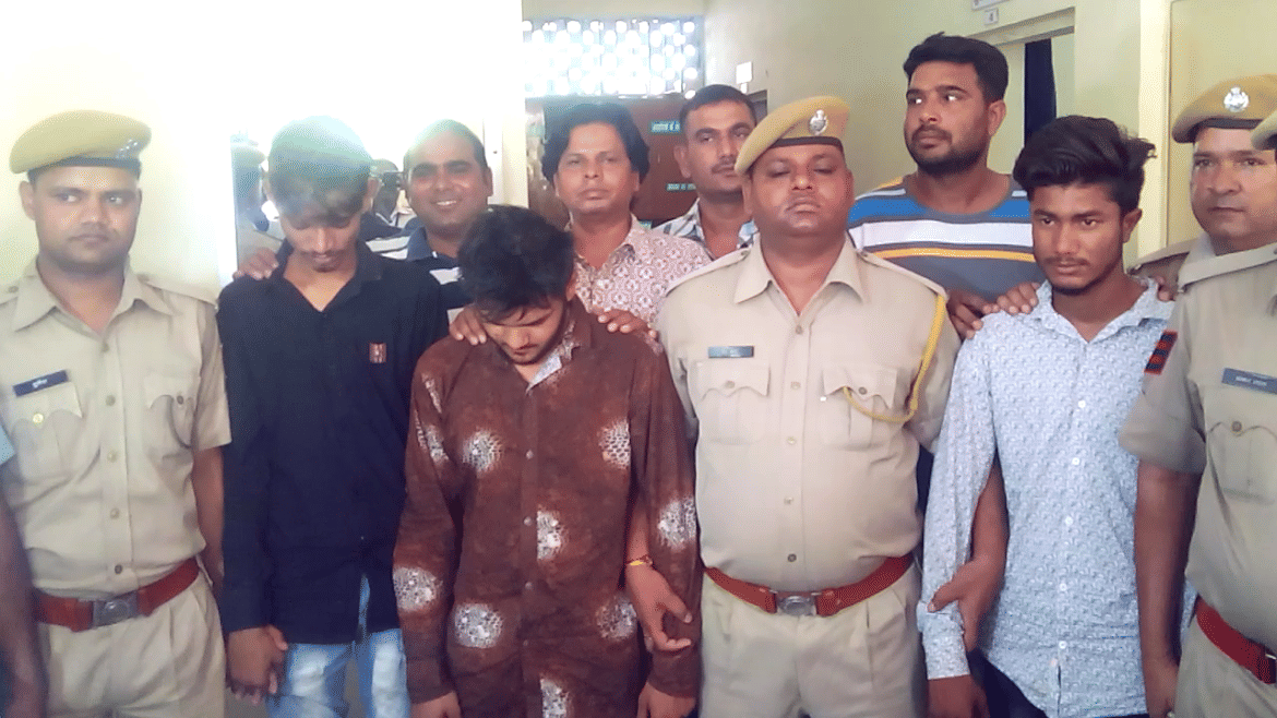 chain snacher arrested in ajmer