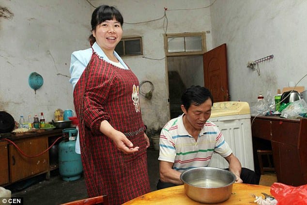 paralyzed husband is offering his wife