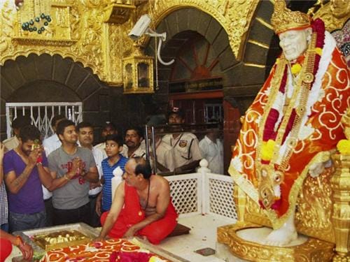 Energy power will be built by people walking in Shirdi Sai temple 