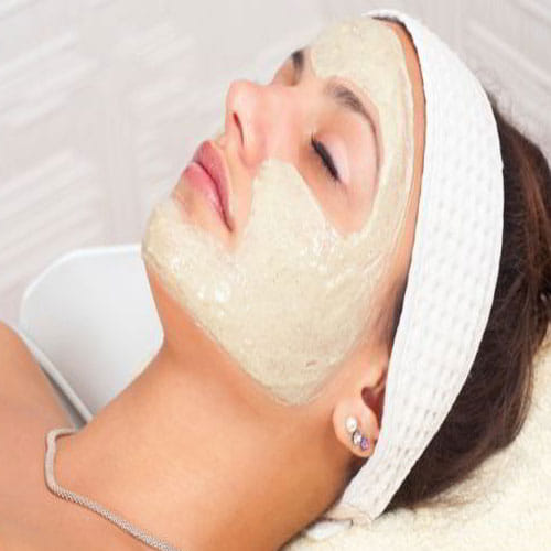 Know about the magical benefits of Multani mitti on your face