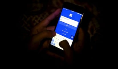 boyfriend killed girlfriend as she demands mobile as gift noida crime news