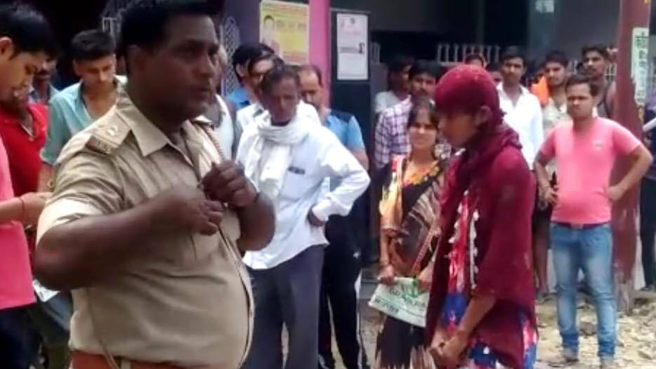 girlfriend arrest with gun in kanpur