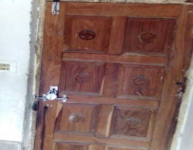 yamunanagar father locked his 5 year old girl due to molestation