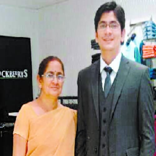 upsc pass candidates interview from lucknow