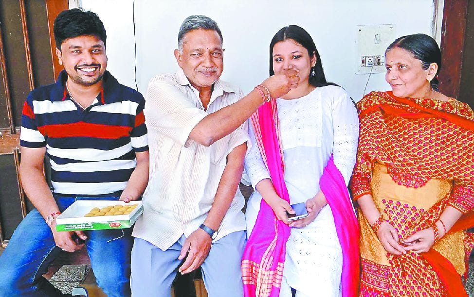 Namami secured highest rank in UPSC result in uttarakhand       