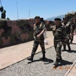 एलओसी के दौरे पर सेना प्रमुख