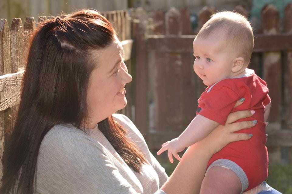 woman shocked to find she’s pregnant EIGHT MONTHS after his bf death