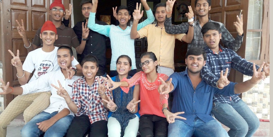 100% result in CBSE high school