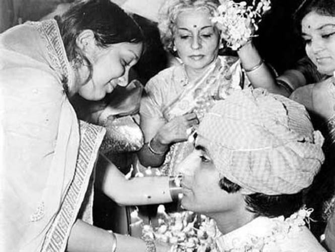 wedding album of amitabh bachchan and jaya bachchan on their 44th marriage anniversary 