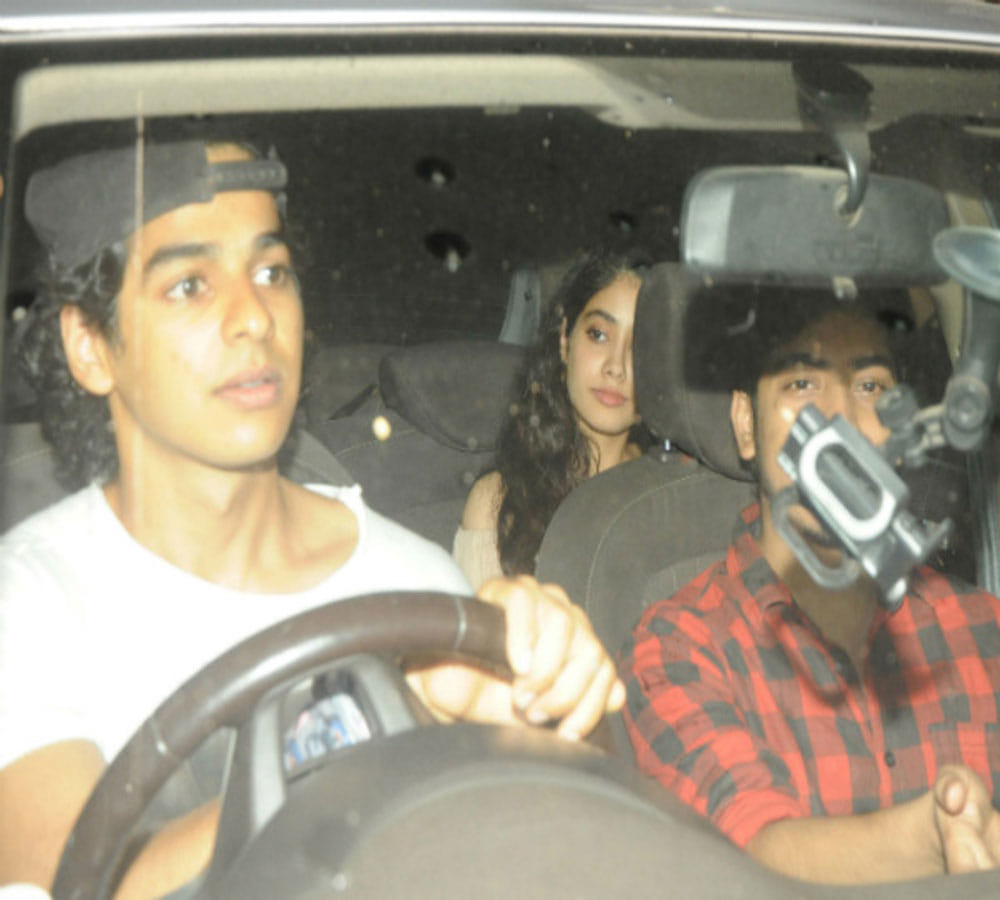 Ishaan Khattar And Jhanvi Kapoor Affair, They Are Told To Be Spot Together? Shahid Kapoor, Sridevi